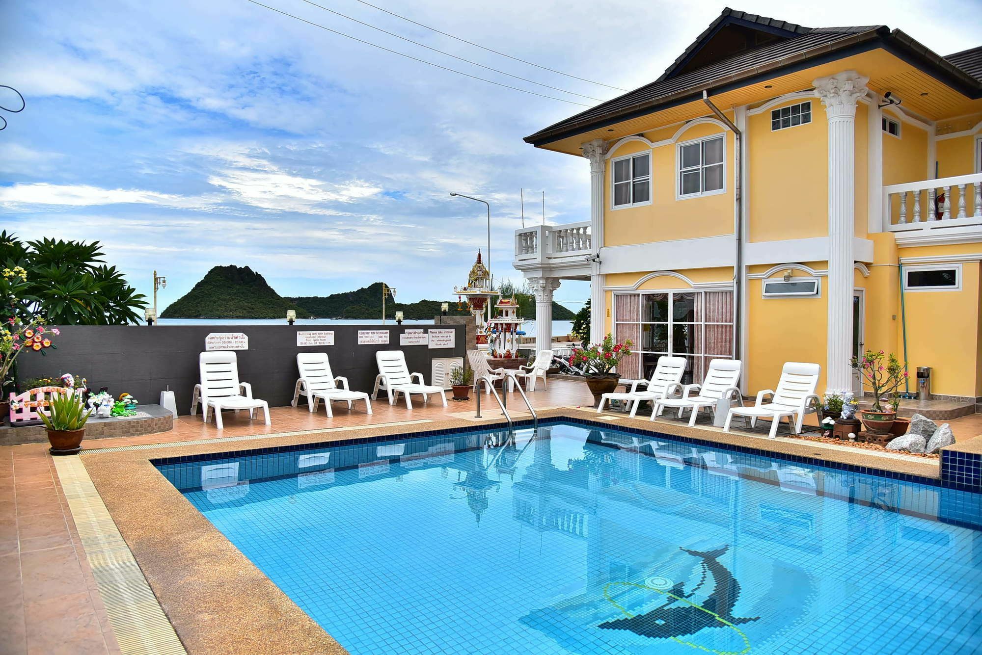 Sun Beach Guesthouse Prachuap Khiri Khan Exterior photo