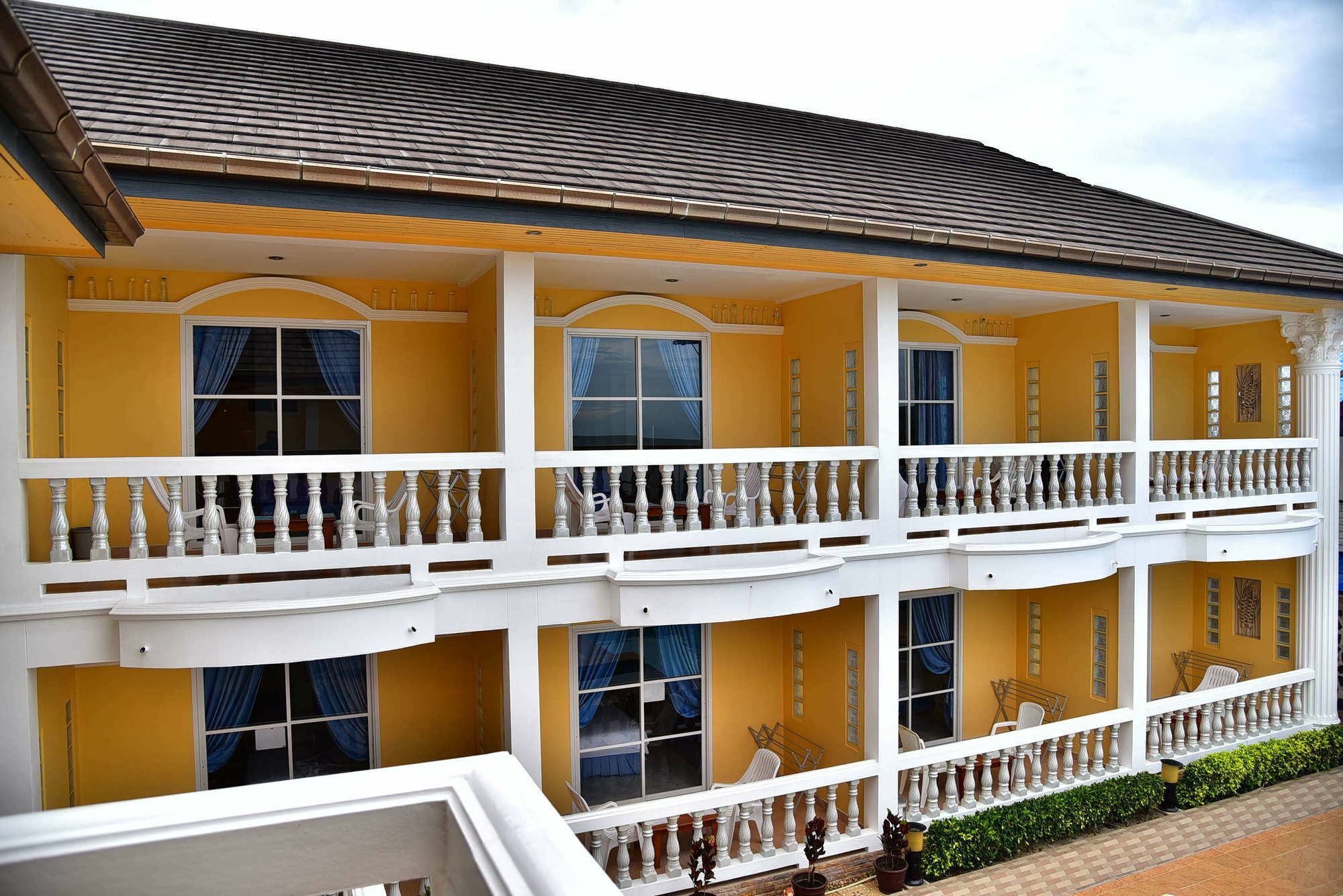 Sun Beach Guesthouse Prachuap Khiri Khan Exterior photo